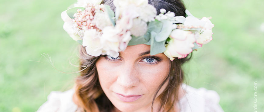 mariage bohème rétro-chic fleuriste paris bouquet de mariée reflets fleurs fleuriste paris france fleurs de sucre fleurdesucre photographe portrait glamour mariage ile de france fleuriste reflets fleurs couronnes fleurs