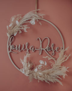 custom wreath mural dried flowers