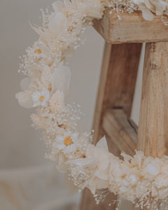 crown dried flowers