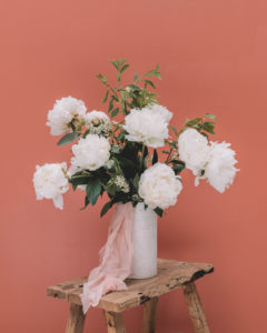 Delivery bouquet of white peony